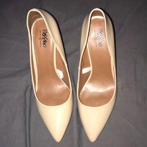 Nude heels!